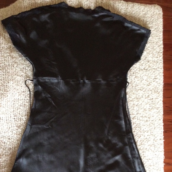 Satin like Night Gown with Lace trim | Size M | Deep V Neckline | Cap Sleeve - Picture 6 of 11